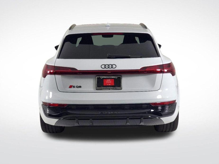 new 2024 Audi SQ8 e-tron car, priced at $104,380