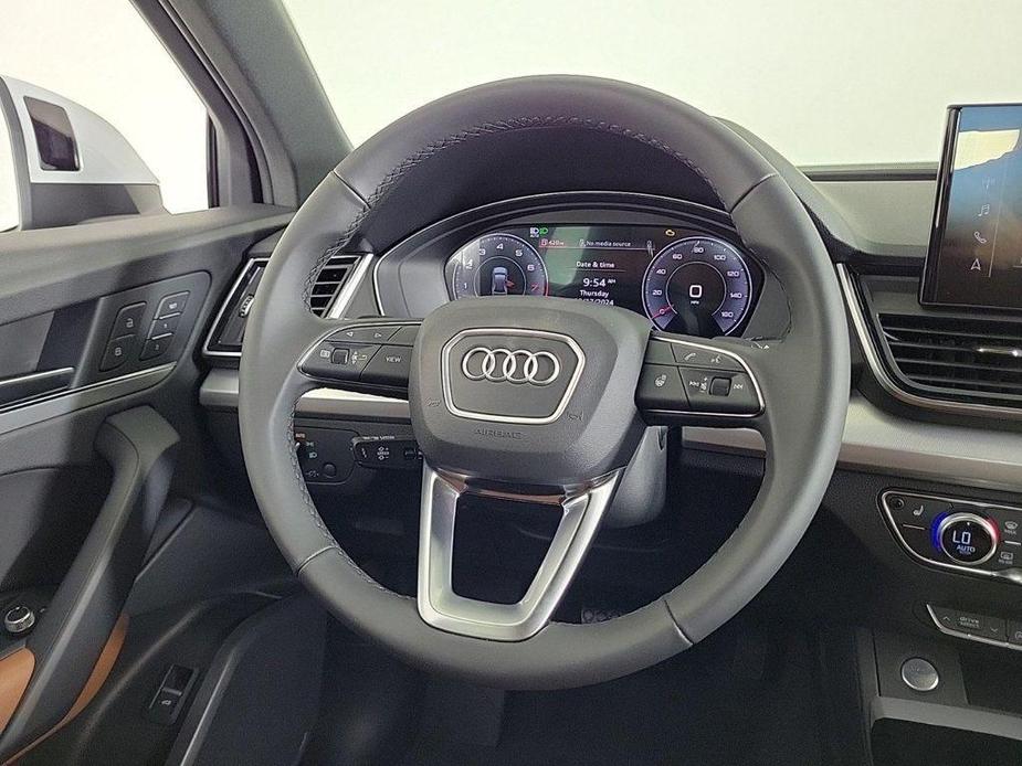 new 2025 Audi Q5 car, priced at $54,000