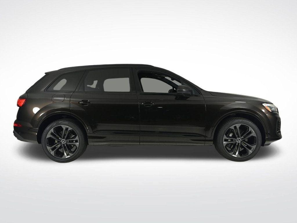 new 2025 Audi Q7 car, priced at $70,790