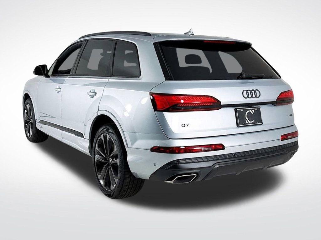 new 2025 Audi Q7 car, priced at $74,090