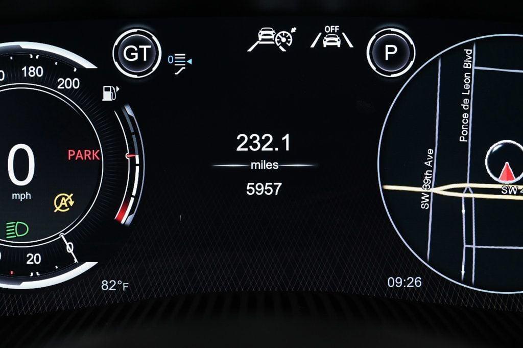 used 2024 Aston Martin DBX car