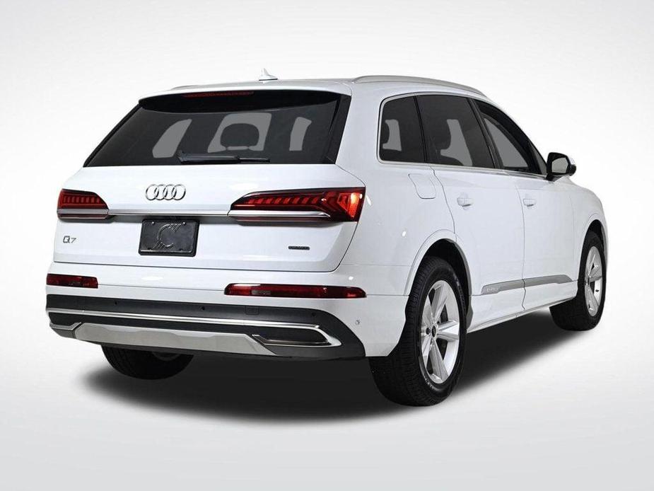 used 2024 Audi Q7 car, priced at $58,500