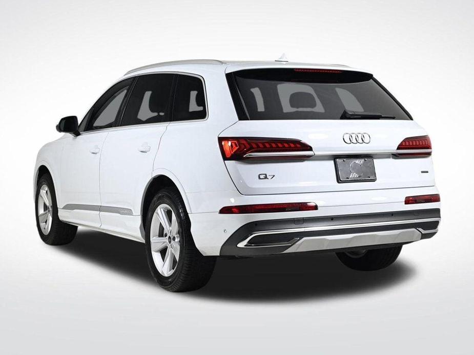 used 2024 Audi Q7 car, priced at $58,500