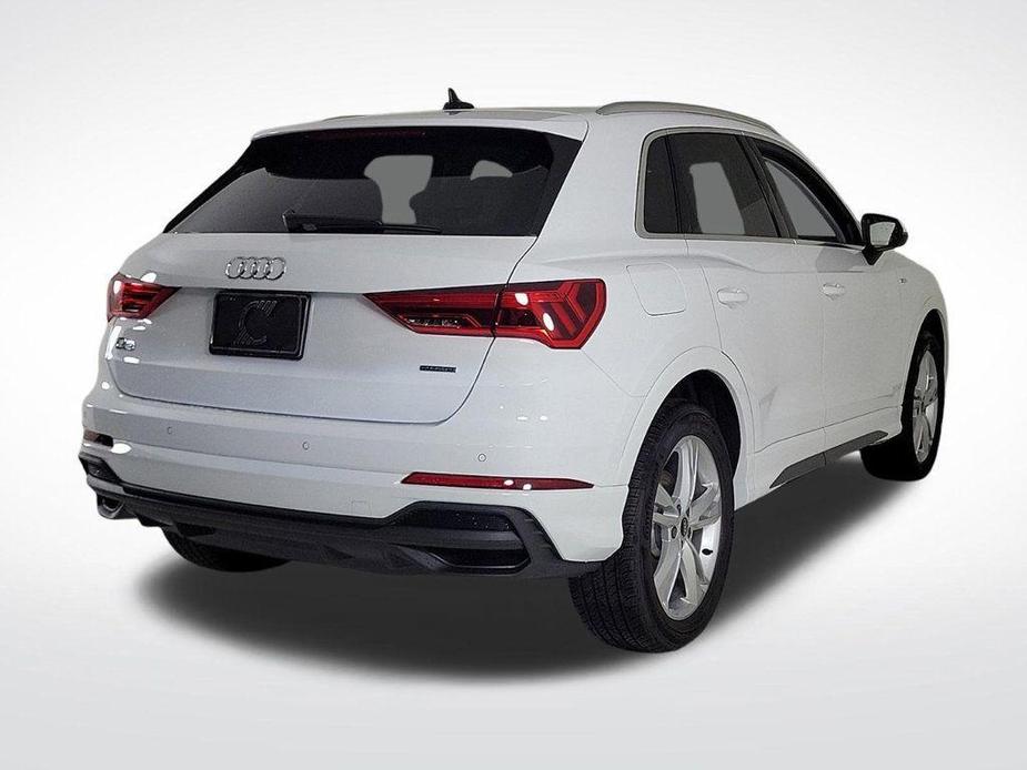 new 2024 Audi Q3 car, priced at $47,545