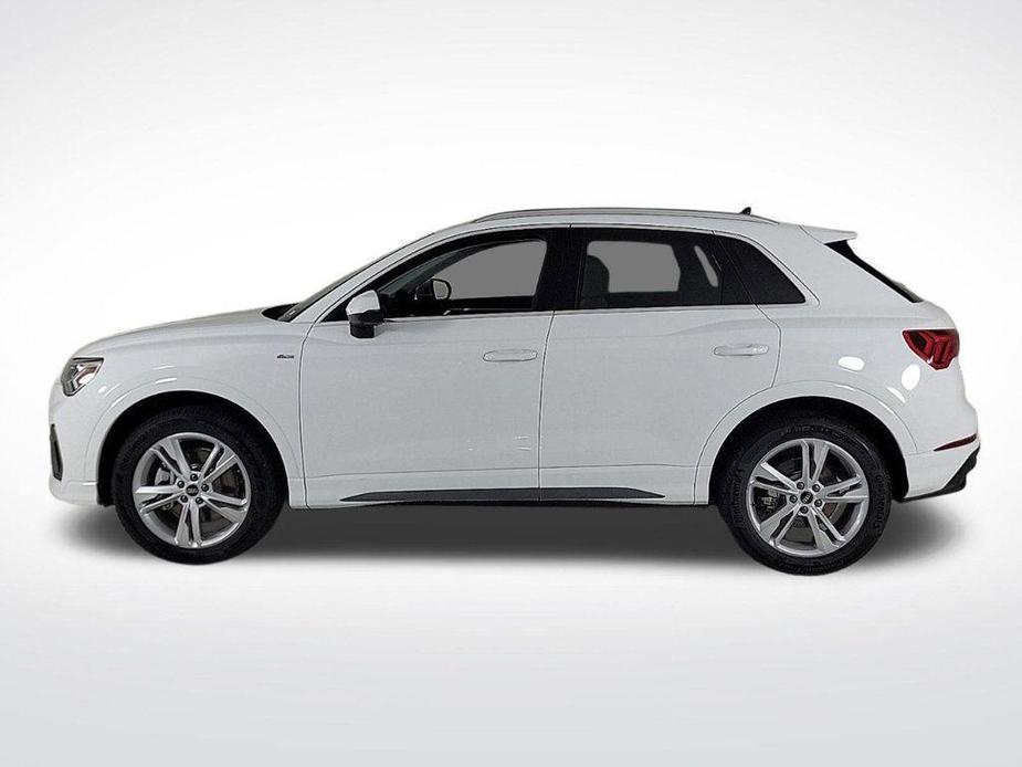 new 2024 Audi Q3 car, priced at $47,545