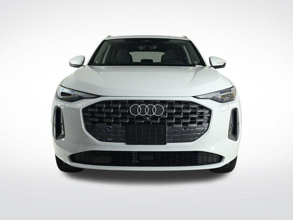 new 2025 Audi Q5 car, priced at $61,300