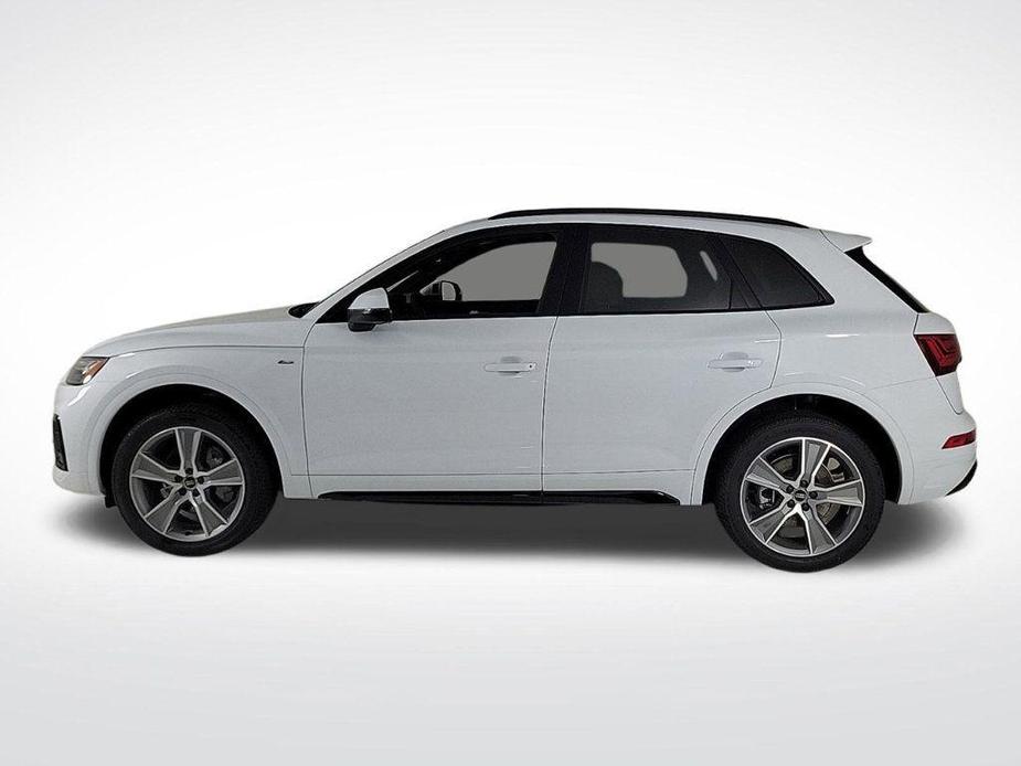 new 2025 Audi Q5 car, priced at $53,325