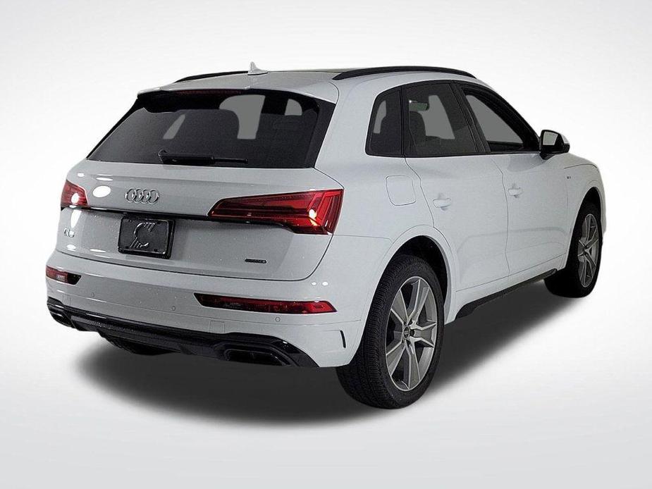 new 2025 Audi Q5 car, priced at $53,325