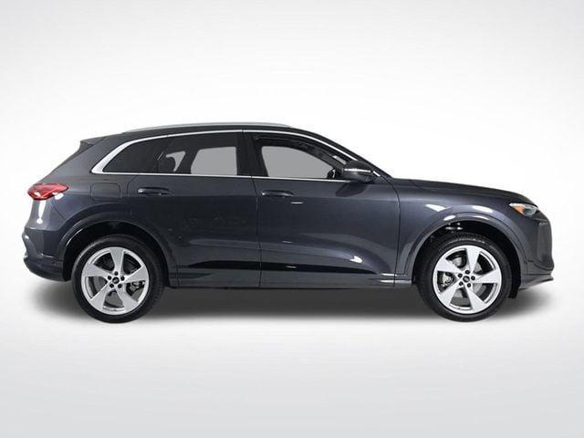 new 2025 Audi Q5 car, priced at $61,300