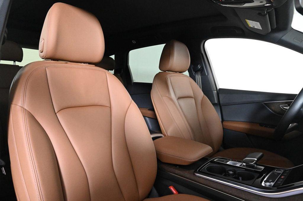 used 2025 Audi Q7 car, priced at $57,700