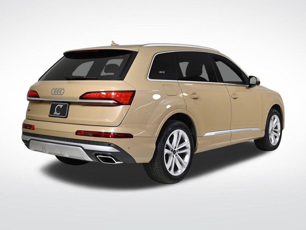 used 2025 Audi Q7 car, priced at $57,700