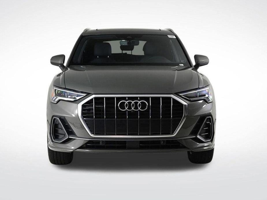 new 2024 Audi Q3 car