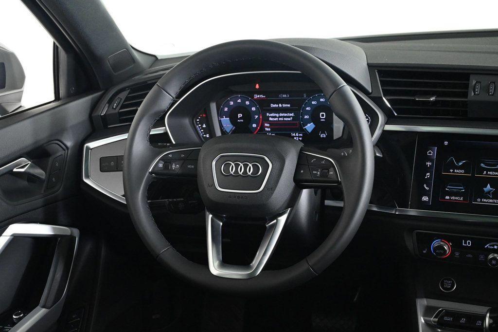 new 2024 Audi Q3 car