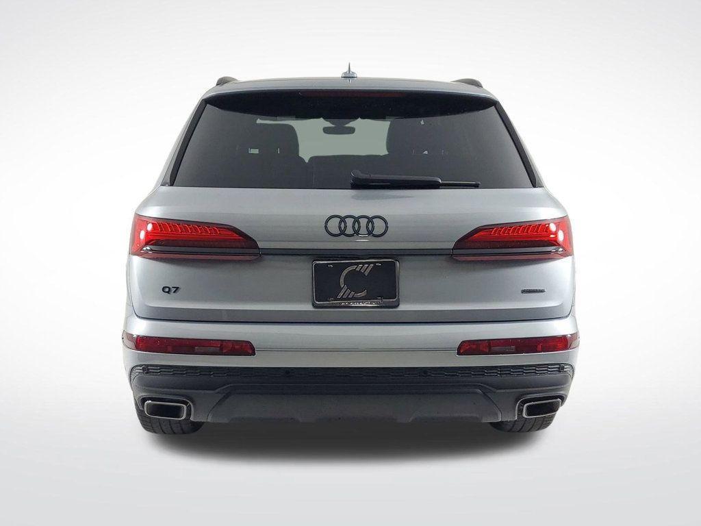 new 2025 Audi Q7 car, priced at $74,700