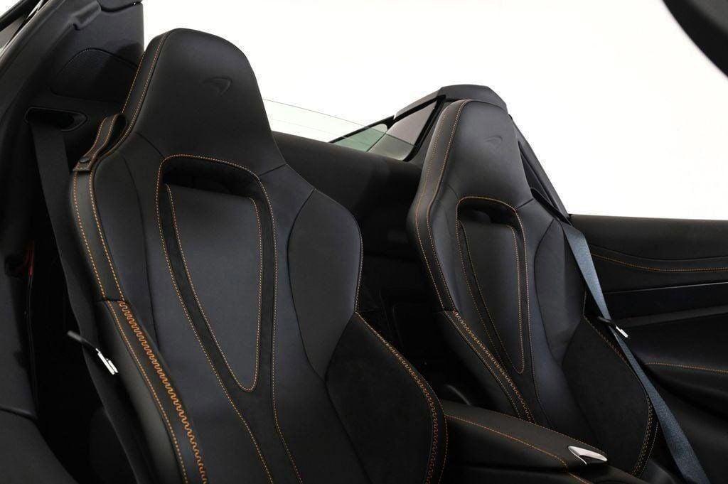 new 2025 McLaren 750S car, priced at $406,840
