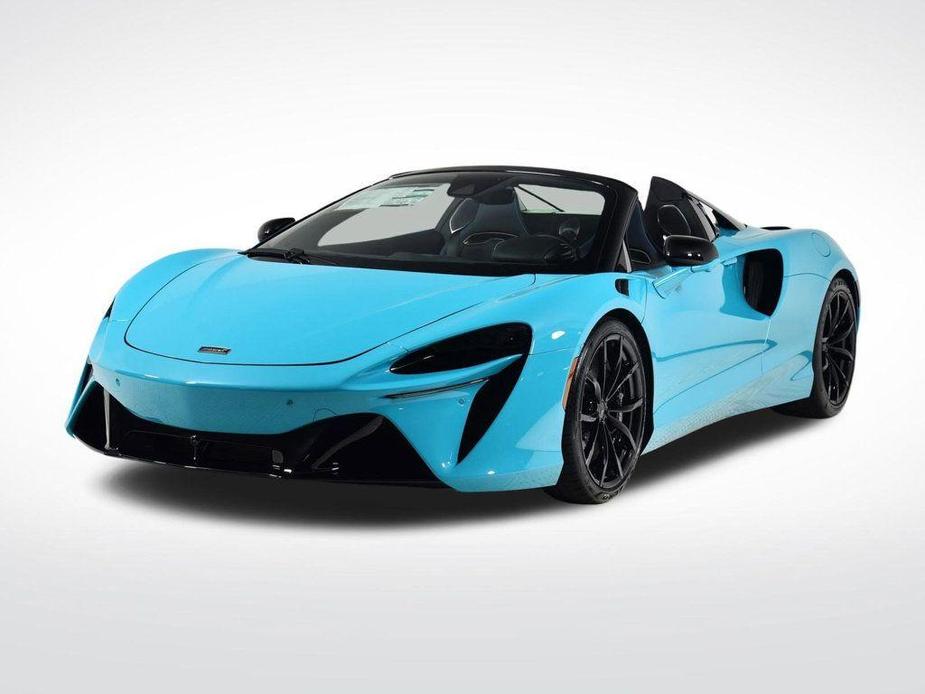 new 2025 McLaren Artura car, priced at $345,818