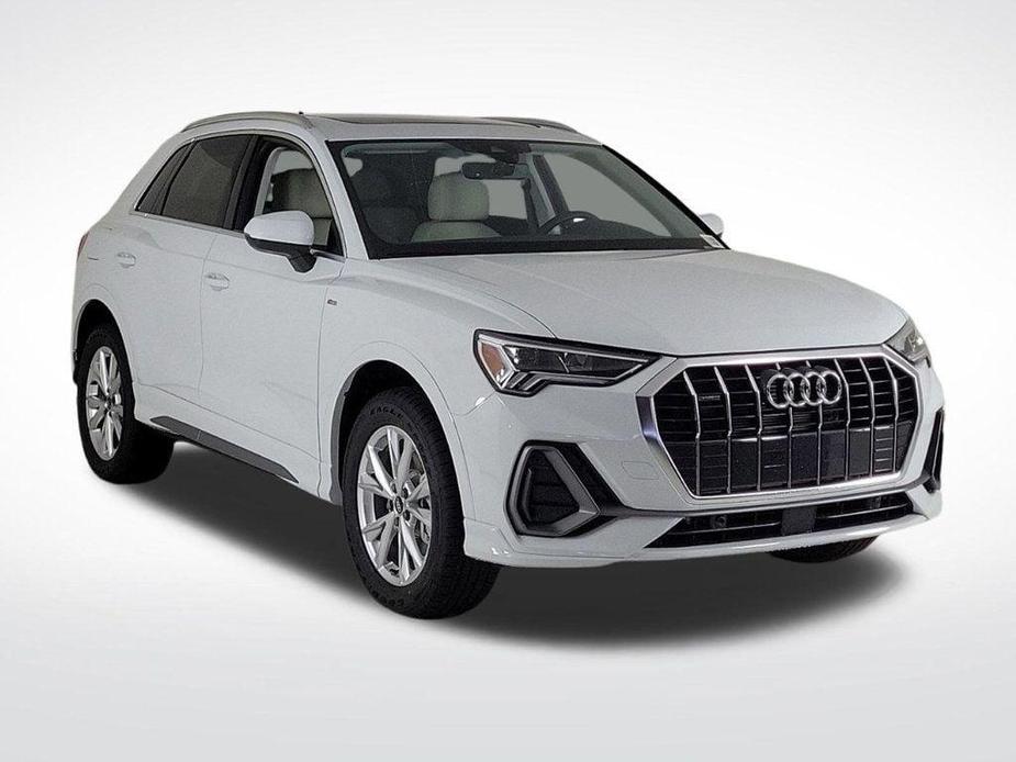 new 2024 Audi Q3 car, priced at $44,025