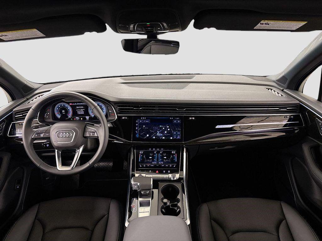 new 2025 Audi Q7 car, priced at $74,805