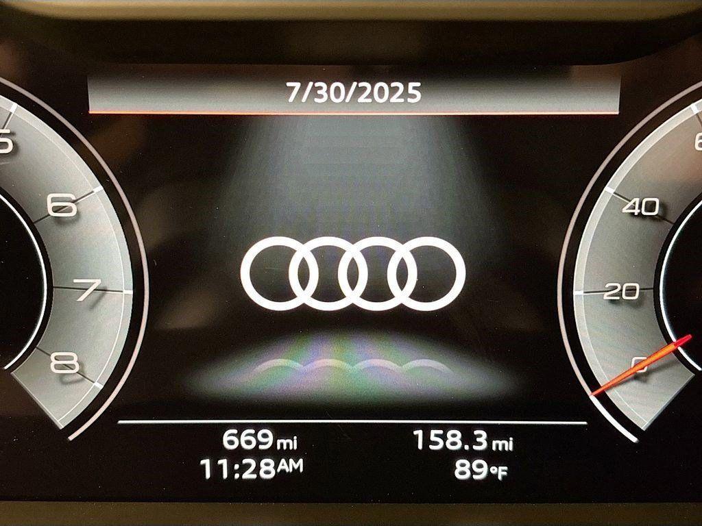 new 2025 Audi Q7 car, priced at $74,805