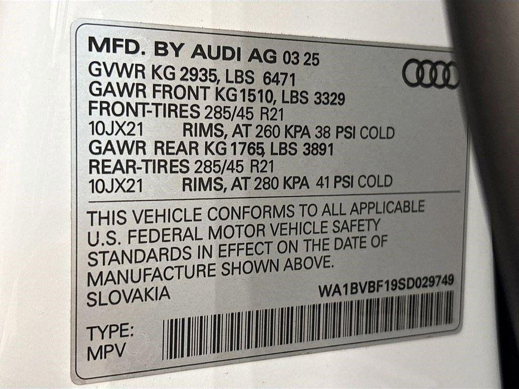 new 2025 Audi Q8 car, priced at $78,115