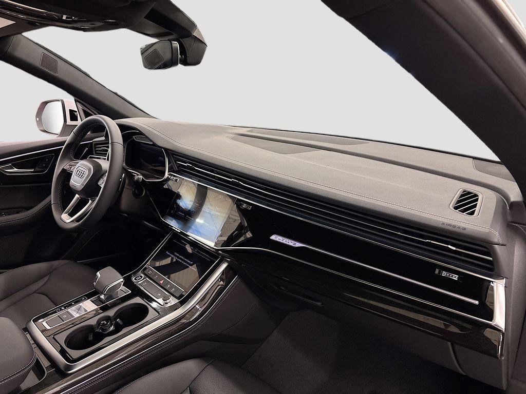 new 2025 Audi Q8 car, priced at $78,115