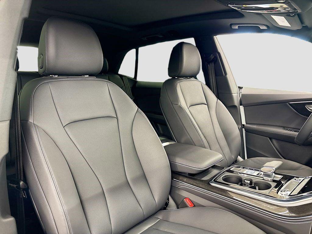 new 2025 Audi Q8 car, priced at $78,115