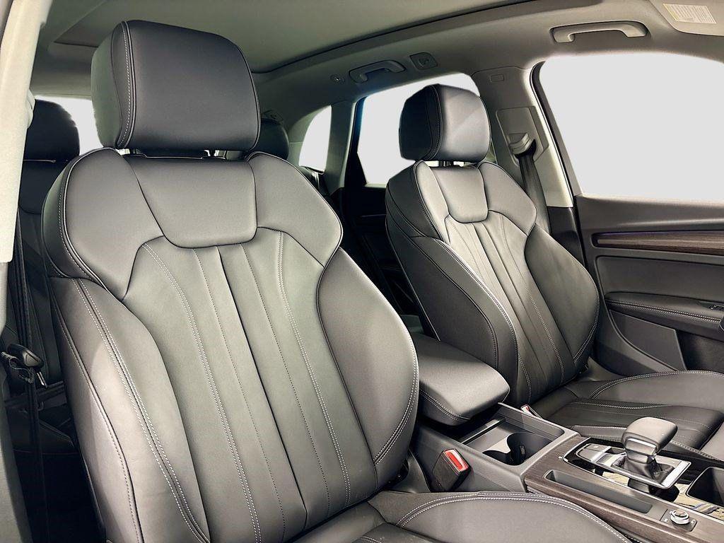 new 2025 Audi Q5 car, priced at $56,085
