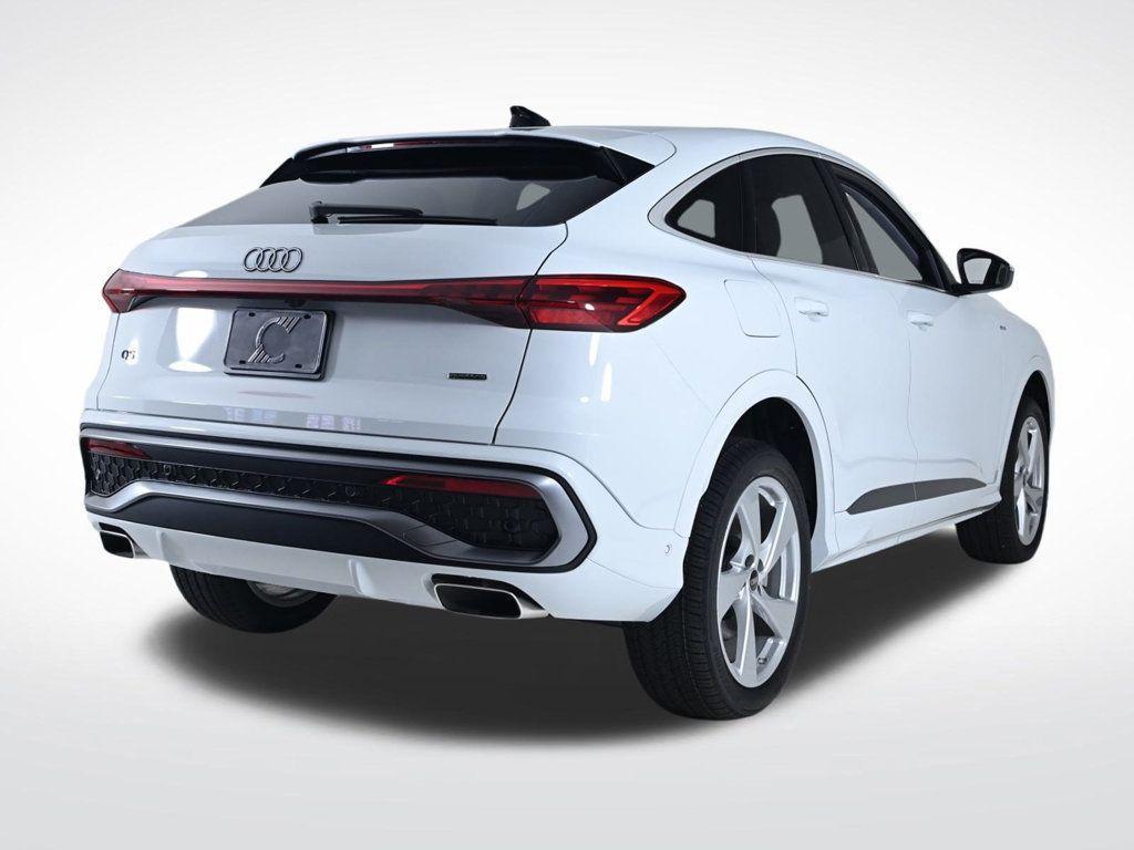 new 2025 Audi Q5 car, priced at $61,490