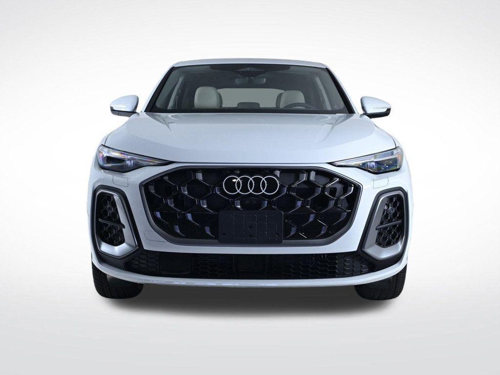 new 2025 Audi Q5 car, priced at $61,490