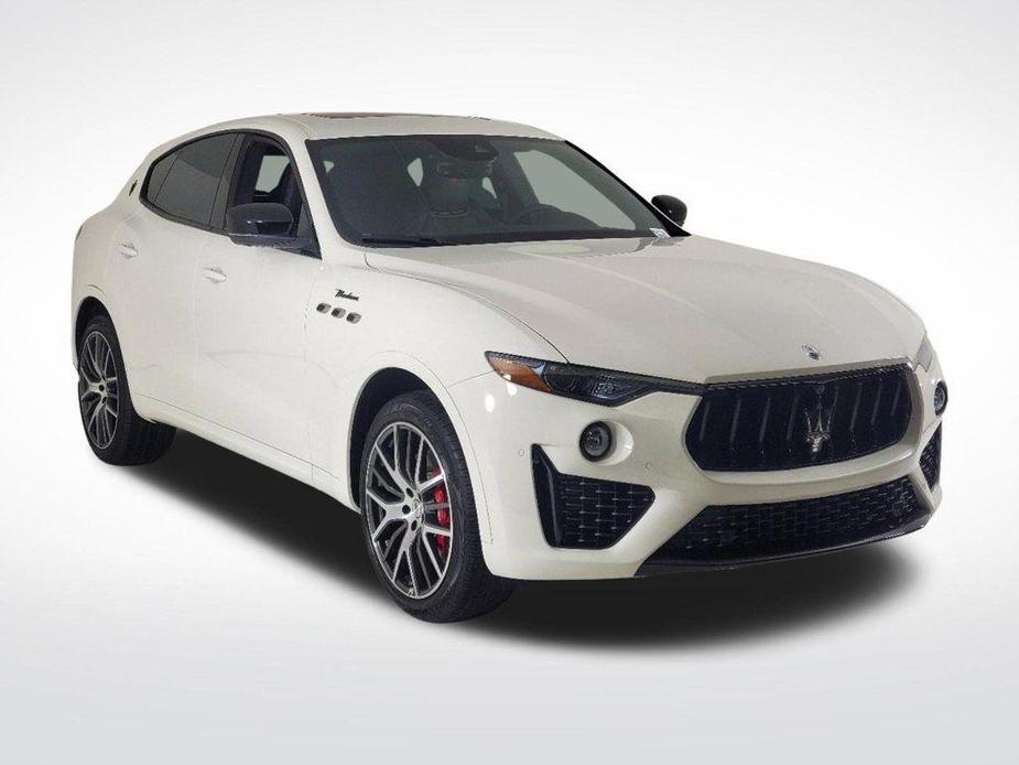 new 2024 Maserati Levante car