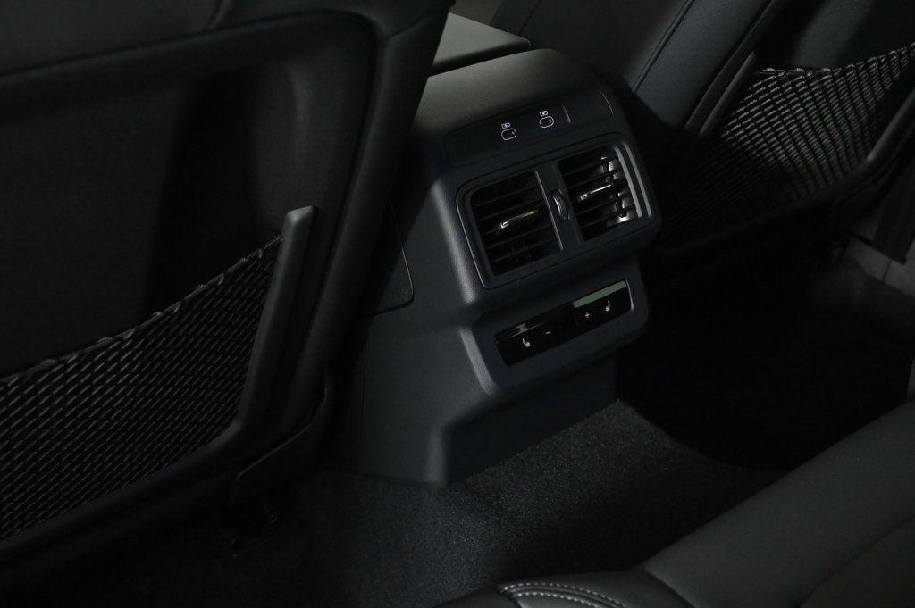 new 2025 Audi Q5 car, priced at $64,250