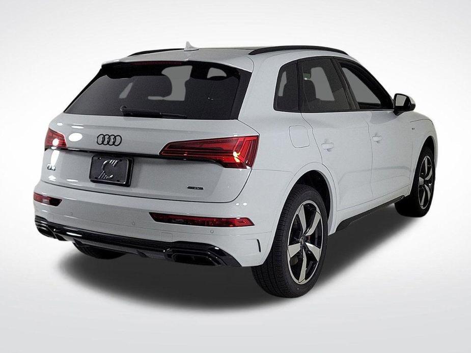 new 2024 Audi Q5 car, priced at $58,090