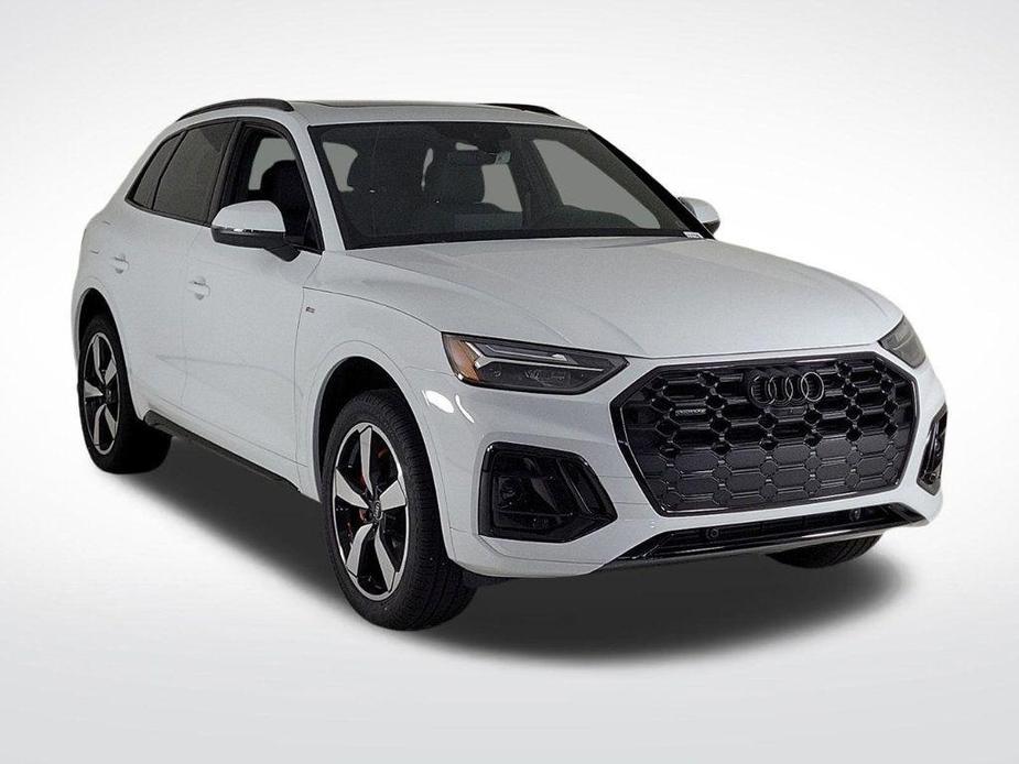 new 2024 Audi Q5 car, priced at $58,090