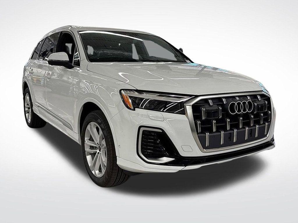 new 2025 Audi Q7 car, priced at $68,220