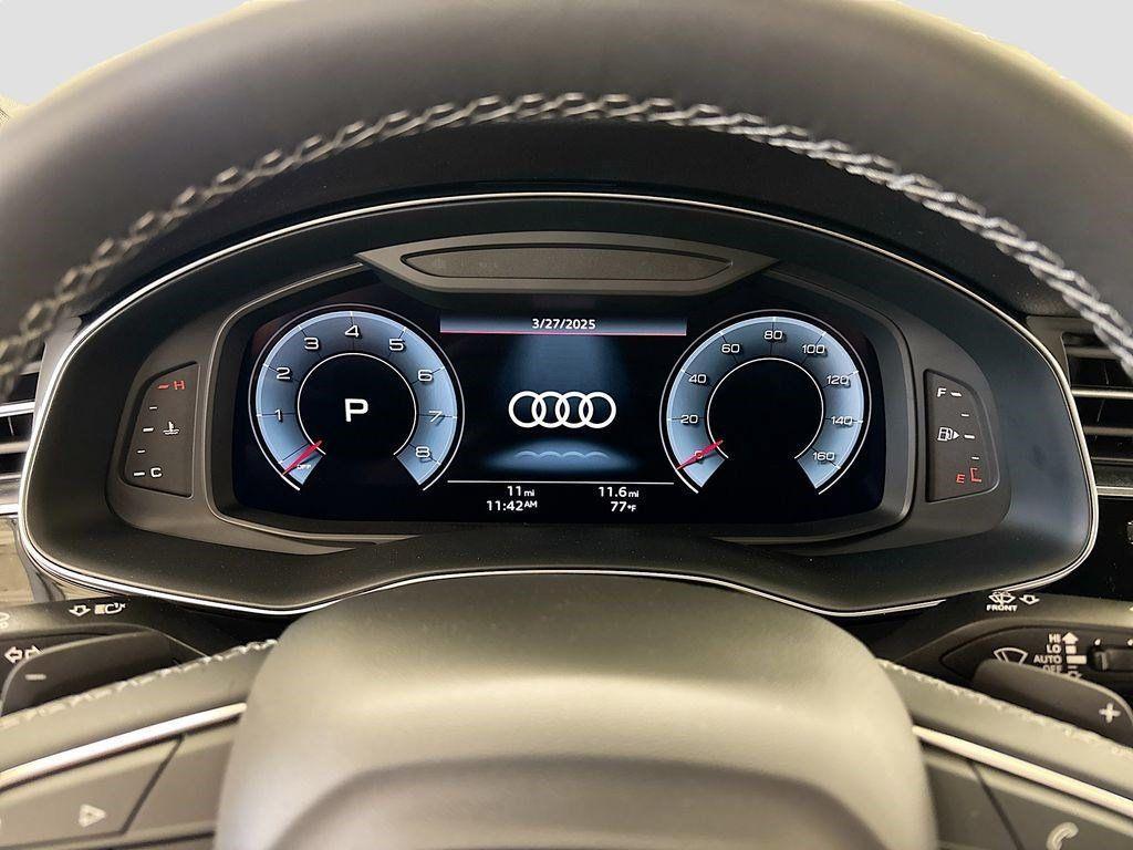 new 2025 Audi Q7 car, priced at $68,220