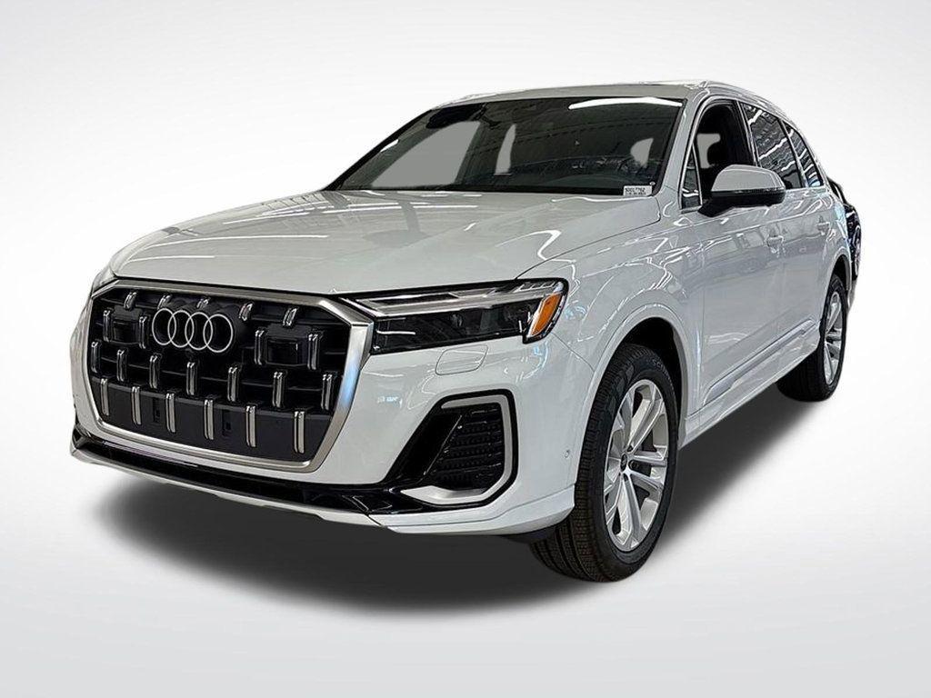 new 2025 Audi Q7 car, priced at $68,220