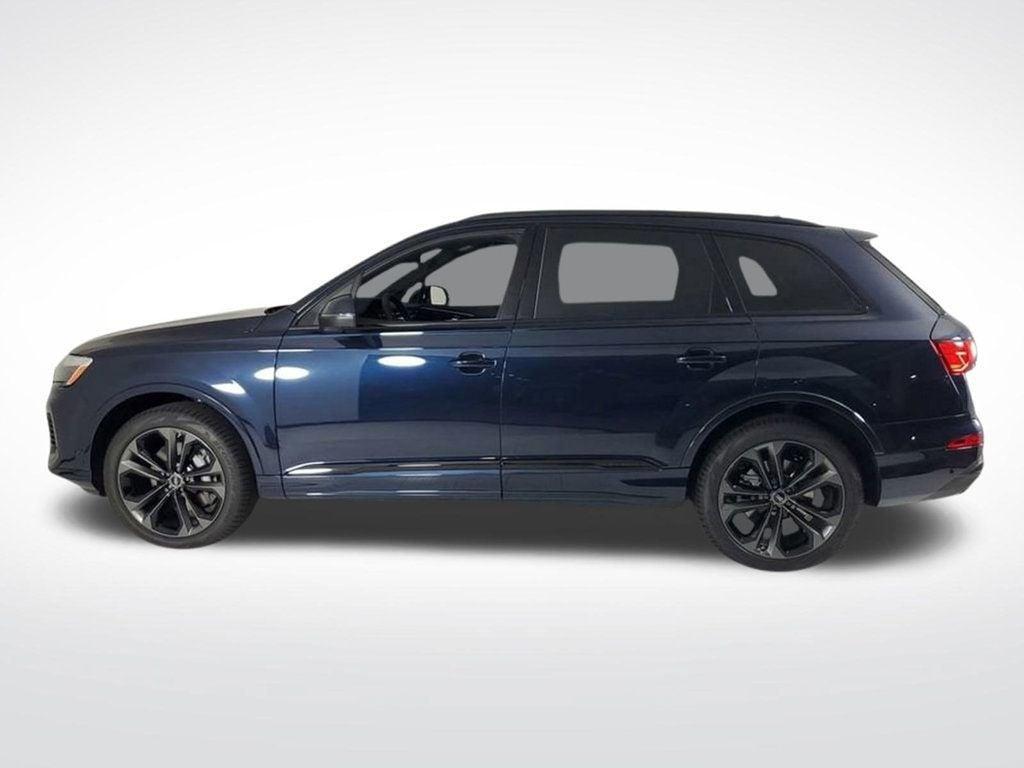 new 2025 Audi Q7 car, priced at $72,250