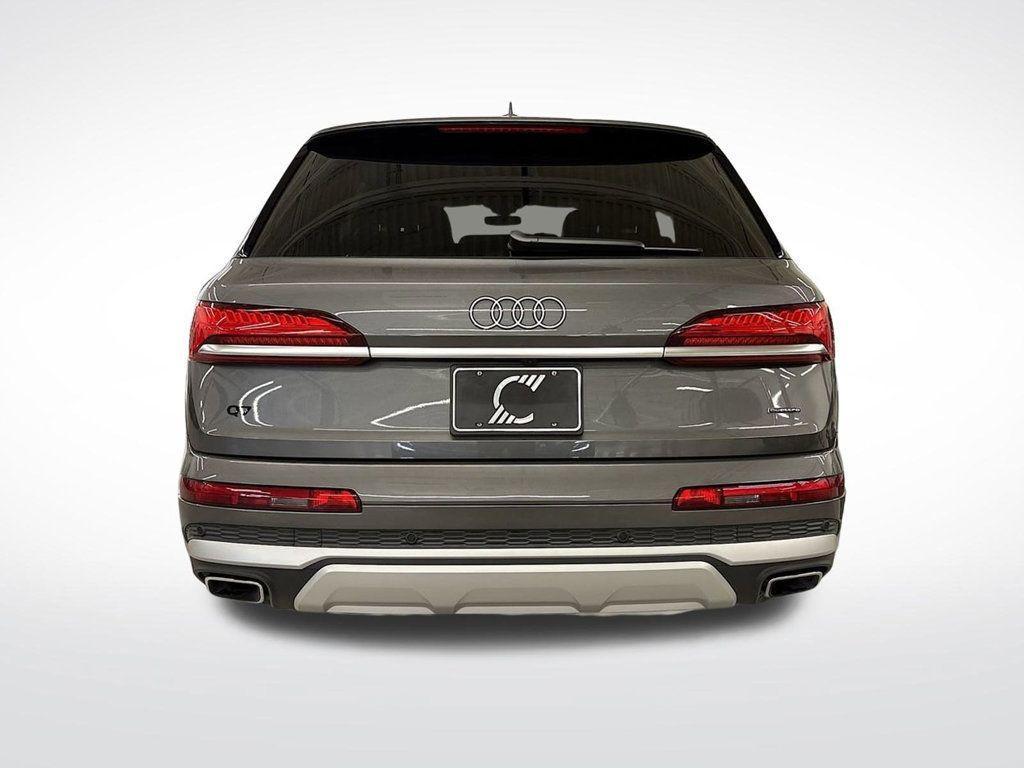 new 2025 Audi Q7 car, priced at $65,800
