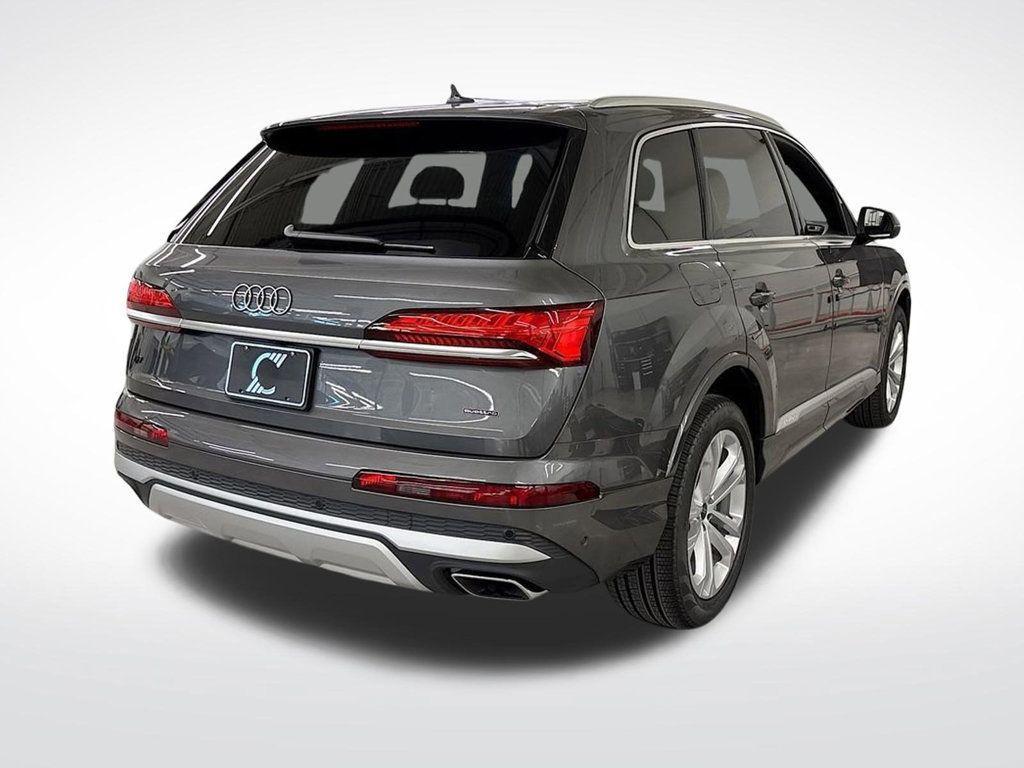 new 2025 Audi Q7 car, priced at $65,800