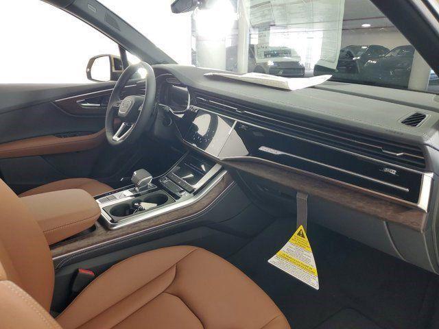 new 2025 Audi Q7 car, priced at $69,465