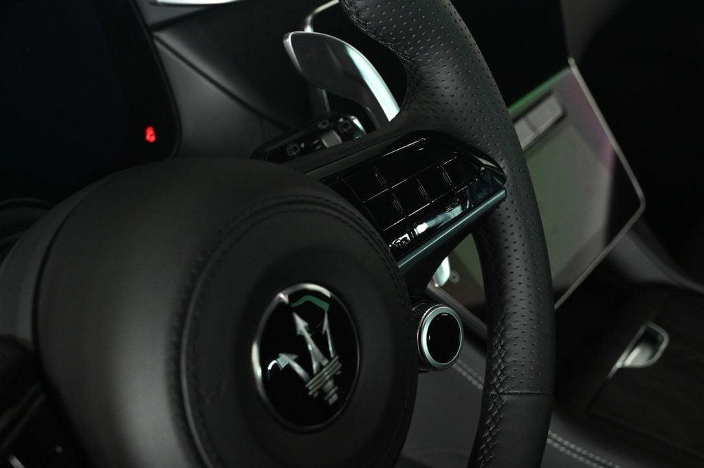 new 2025 Maserati Grecale car, priced at $84,845