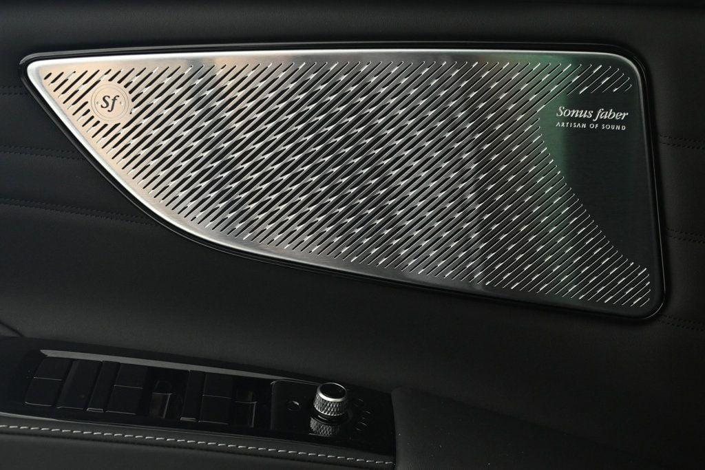 new 2025 Maserati Grecale car, priced at $84,845