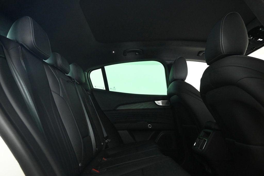 new 2025 Maserati Grecale car, priced at $84,845