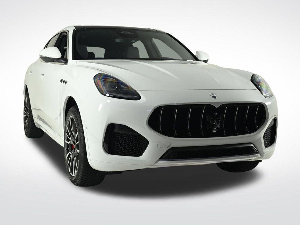 new 2025 Maserati Grecale car, priced at $84,845