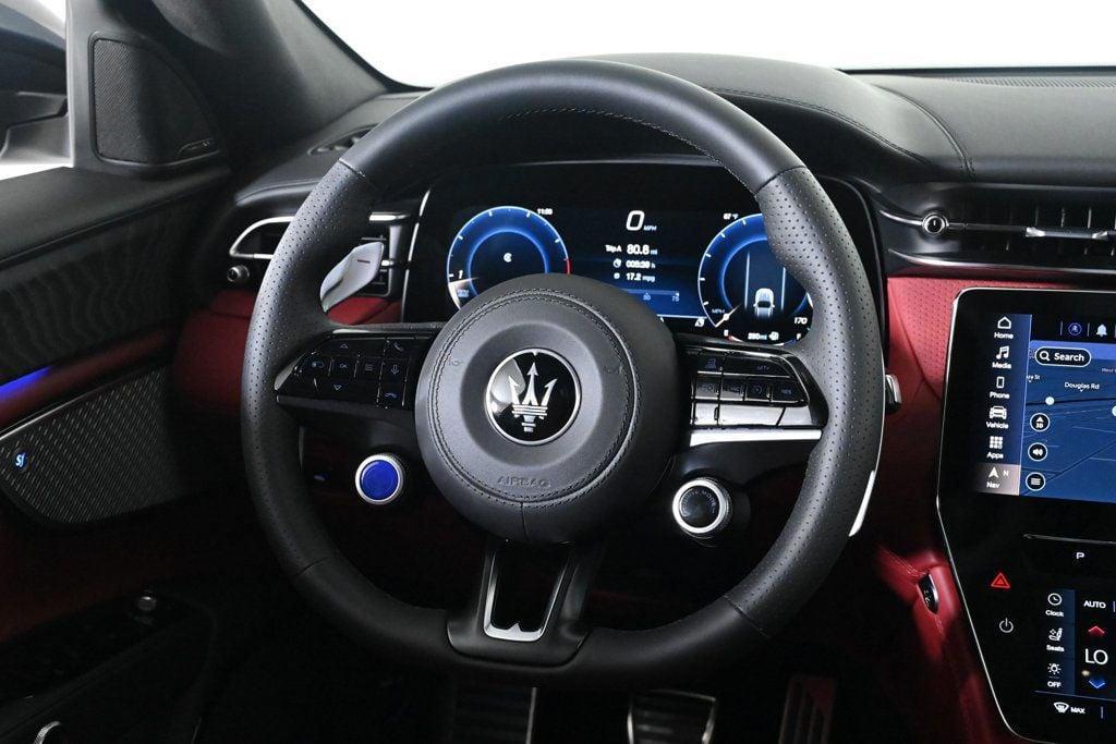 new 2025 Maserati Grecale car, priced at $94,615
