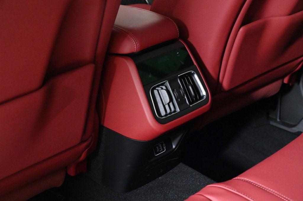 new 2025 Maserati Grecale car, priced at $94,615