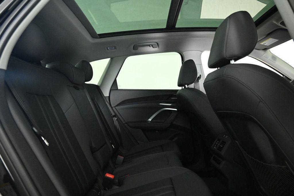 new 2025 Audi Q5 car, priced at $60,350