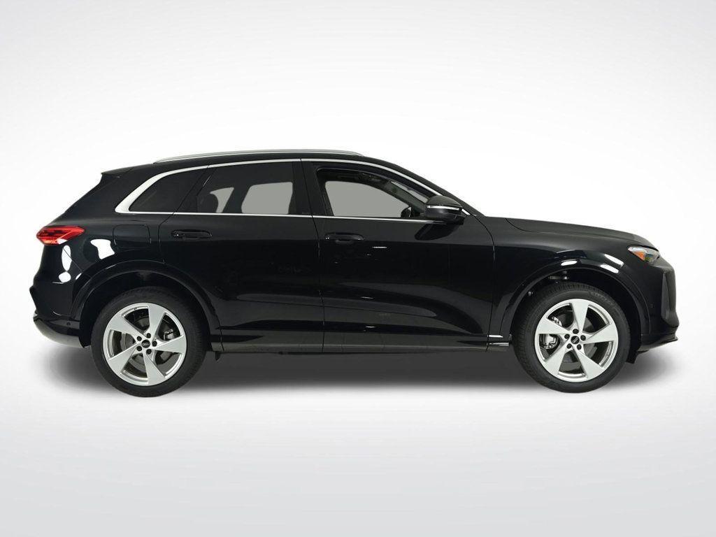 new 2025 Audi Q5 car, priced at $60,350