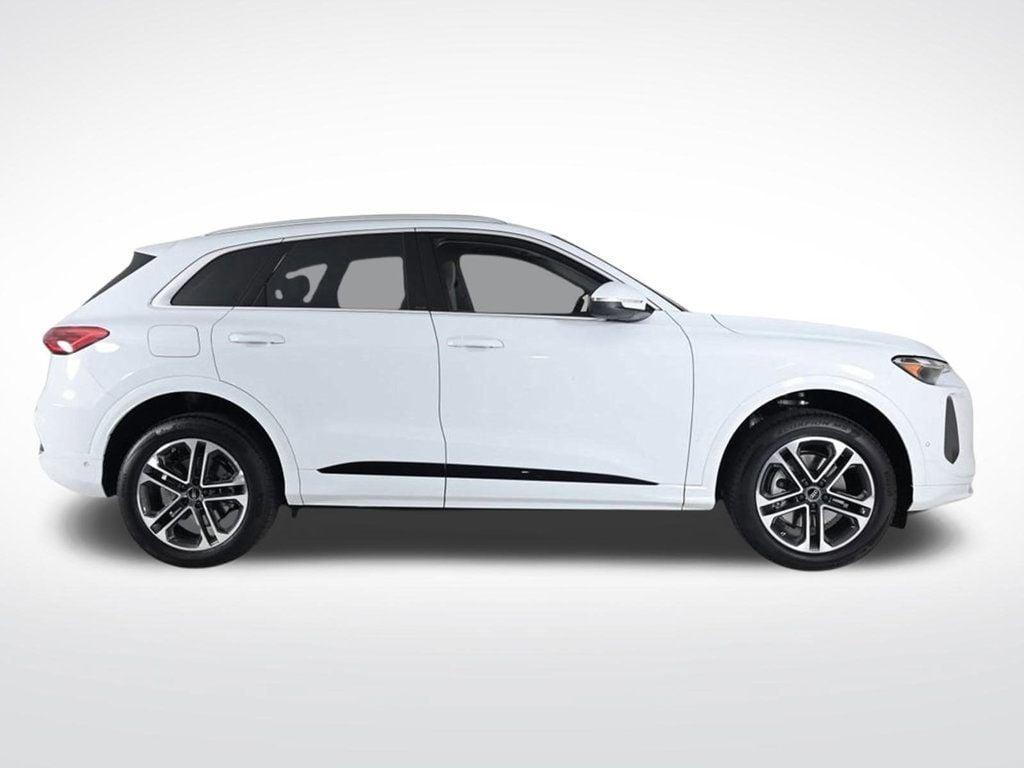new 2025 Audi Q5 car, priced at $55,475