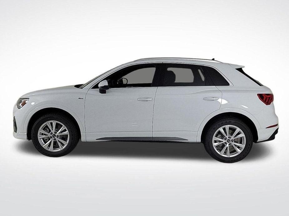 new 2024 Audi Q3 car, priced at $44,025